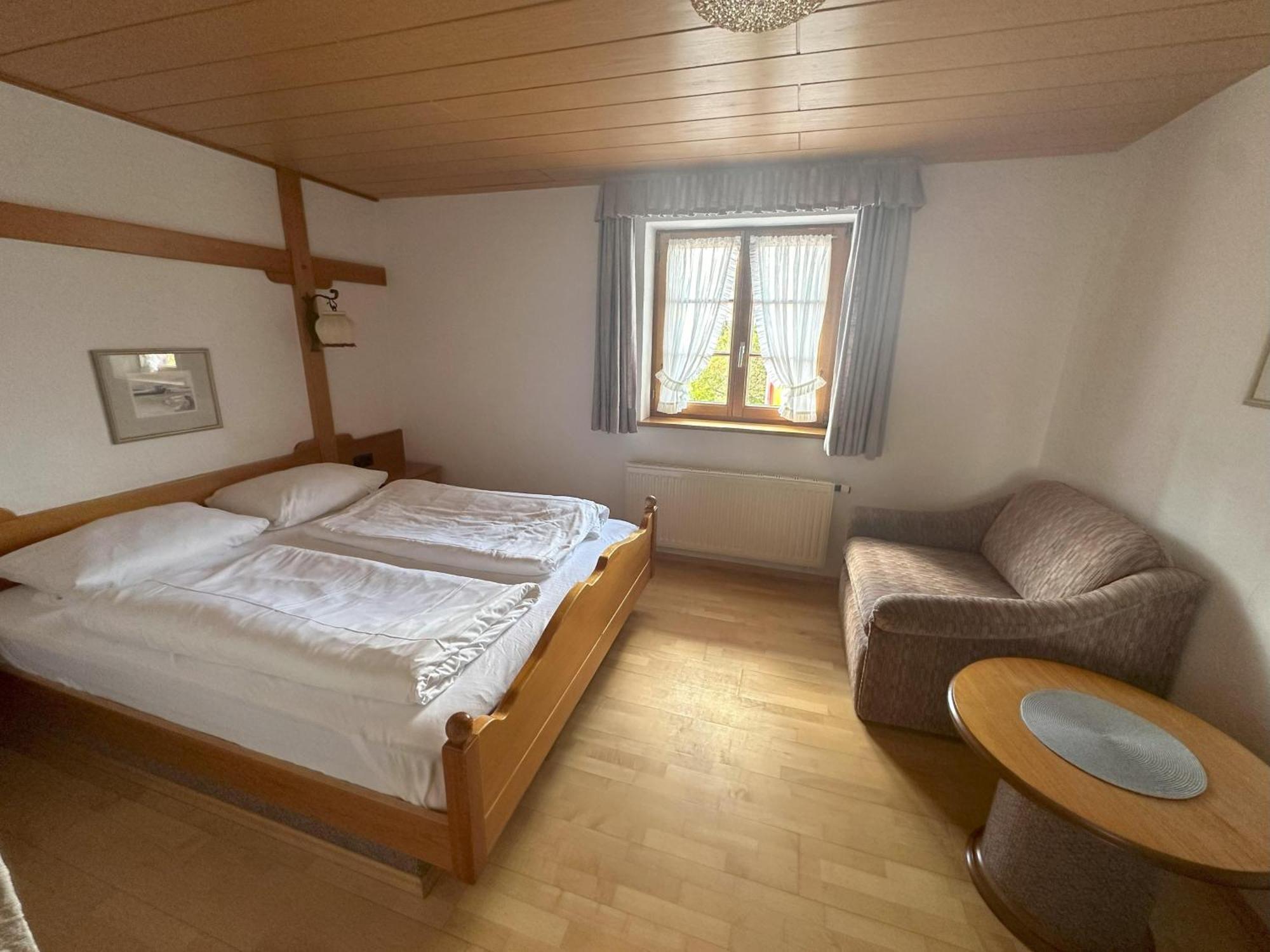 Hoehengasthaus Haldenhof Uberlingen Dış mekan fotoğraf